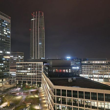Stylish Panorama City Family Suite 브라티슬라바 외부 사진