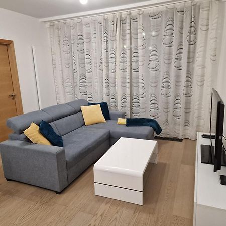 Stylish Panorama City Family Suite 브라티슬라바 외부 사진