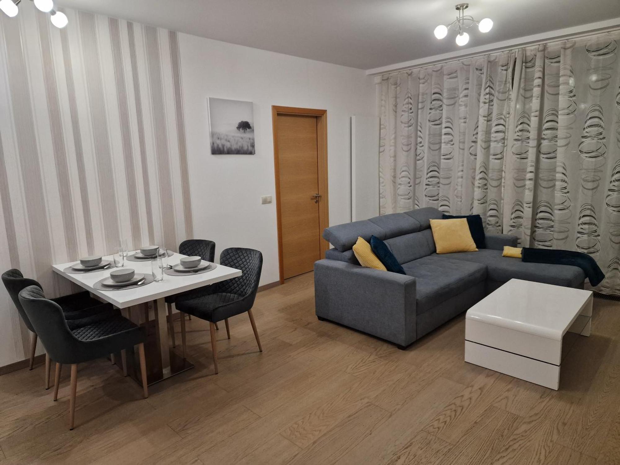 Stylish Panorama City Family Suite 브라티슬라바 외부 사진