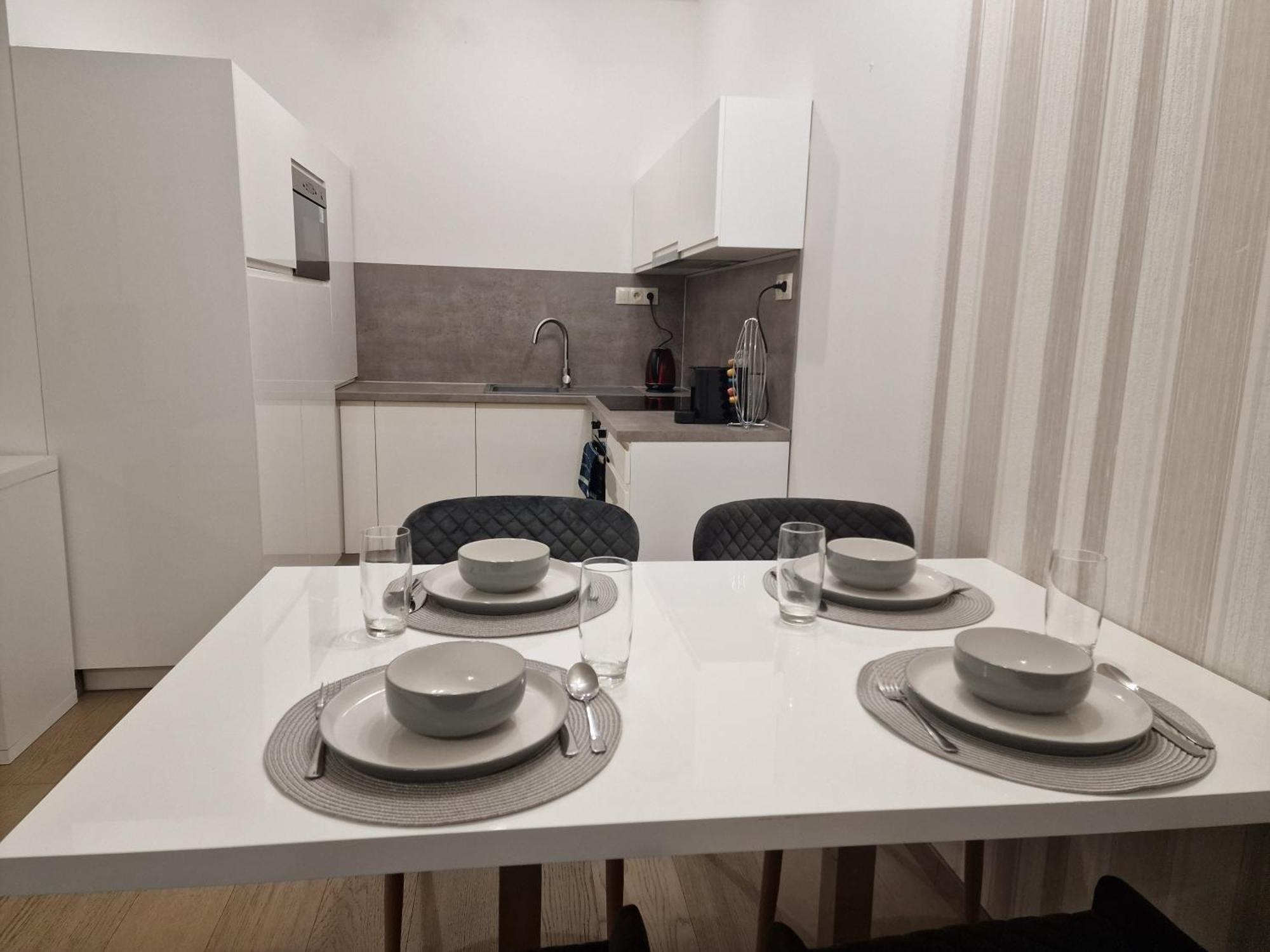 Stylish Panorama City Family Suite 브라티슬라바 외부 사진